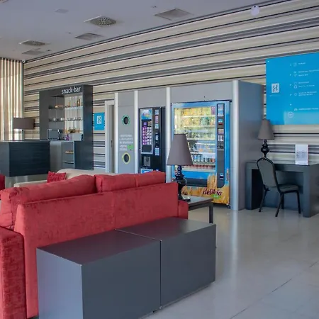 Hotel Yit Vía Sevilla Mairena