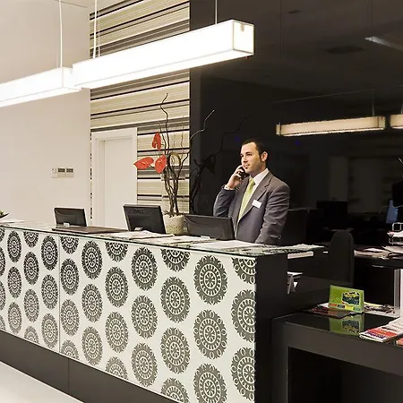 Yit Vía Sevilla Mairena 4*