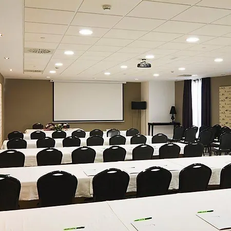 Yit Vía Sevilla Mairena 4* Mairena del Aljarafe
