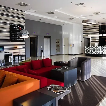 Yit Vía Sevilla Mairena 4*