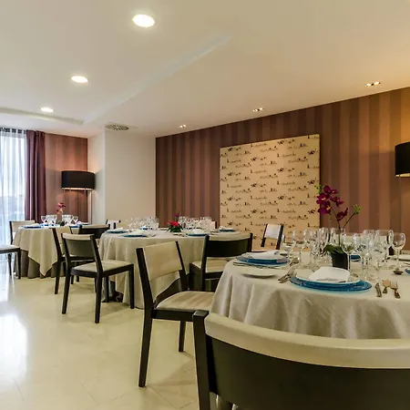 Yit Vía Sevilla Mairena 4* Mairena del Aljarafe
